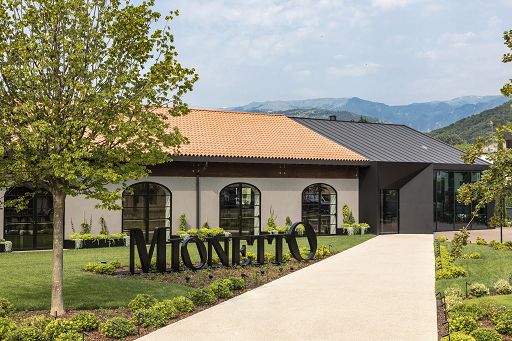 Mionetto porta nella Gdo il “Valdobbiadene Prosecco Superiore Docg”