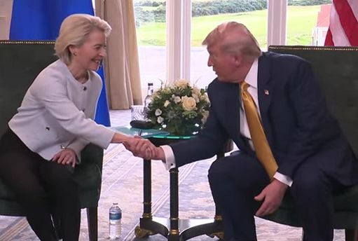 Dazi, Trump: Ue apra i suoi mercati, non ci permette di vendere auto