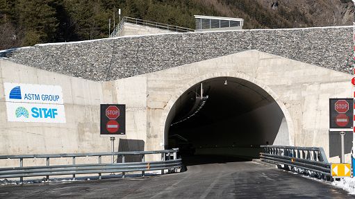 Traforo del Frejus: aperta al traffico la seconda canna
