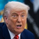 Dazi, Trump: possibile 25% per chiunque compri petrolio russo