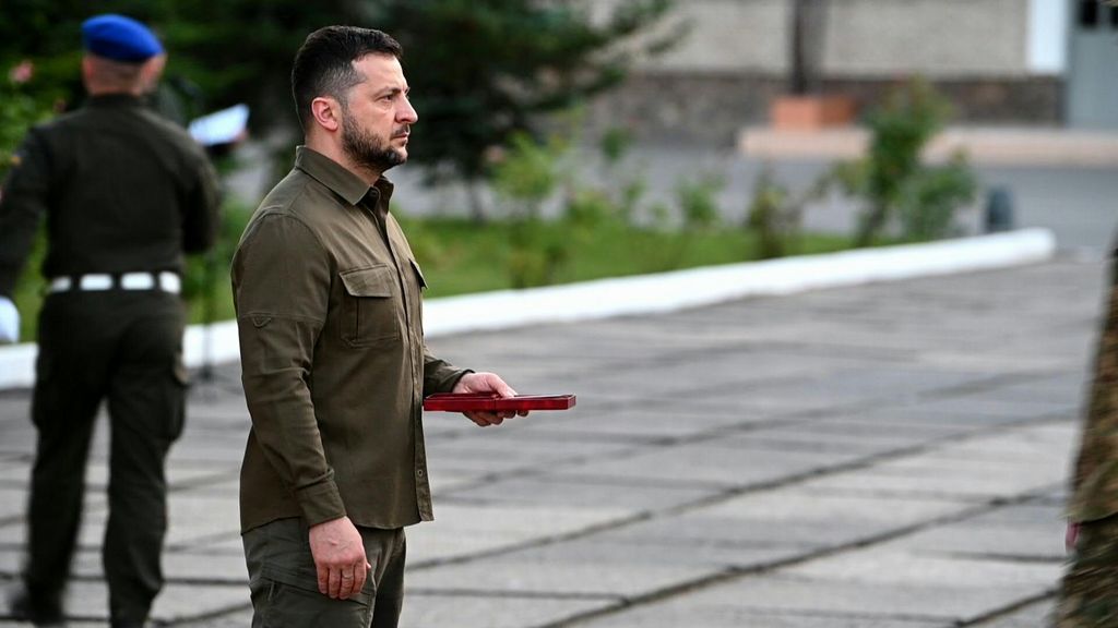 Zelensky: oggi contatti importanti per la pace, anche con l’Italia