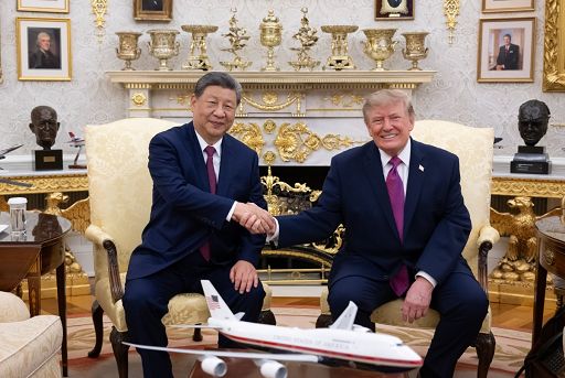 Vertice Trump-Xi: molto cerimoniale, ma nessuna svolta politica
