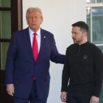 Zelensky: “Tradito” da Trump per l’accordo sul gasolio con Putin