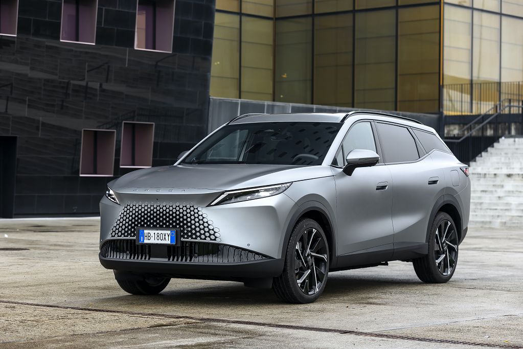 Ue-Cina, Citi: limiti alle ibride possono rilanciare titoli auto europei