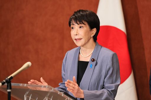 Giappone, un anno di Takaichi: consensi in calo e sfide politiche